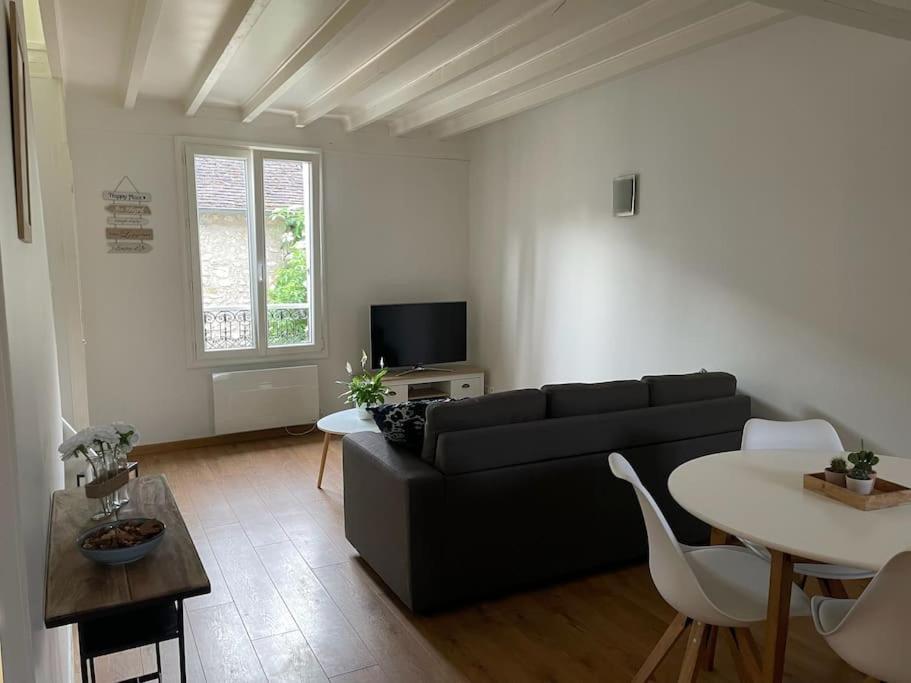 Montigny-sur-Loing Tiny Paradise - 2 Bedrooms Apartment מראה חיצוני תמונה